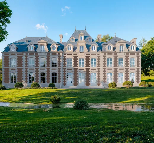 CHÂTEAU DE COURTOZÉ